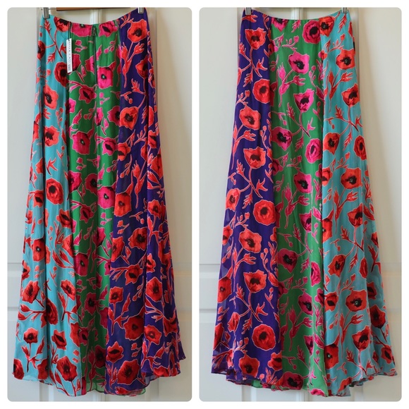 ALICE + OLIVIA Aquinnah Panneled Maxi Skirt - Picture 11 of 13